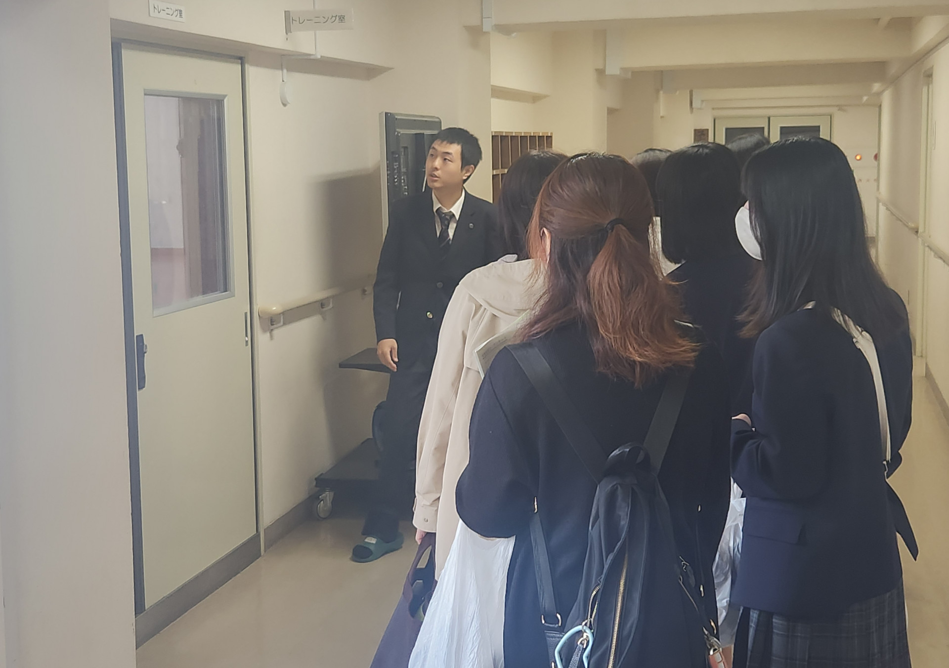 見学 (2)